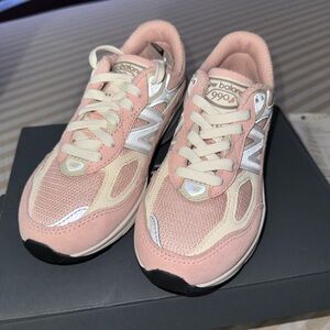 New Balance 990 Pink and Cream Shoes
